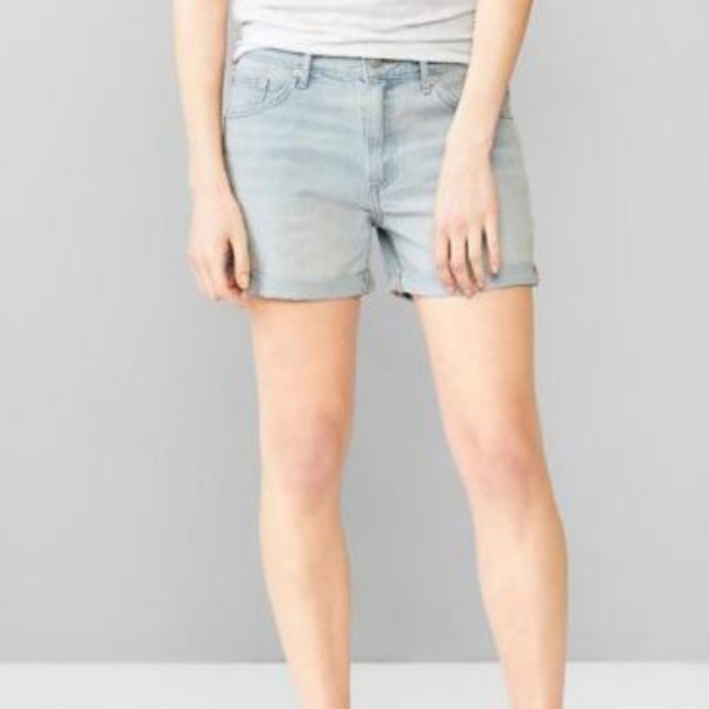 GAP | LAST CALL Sexy Boyfriend Denim Shorts